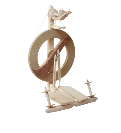 Kromski Fantasia Spinning wheel with double treadle and built in lazykate