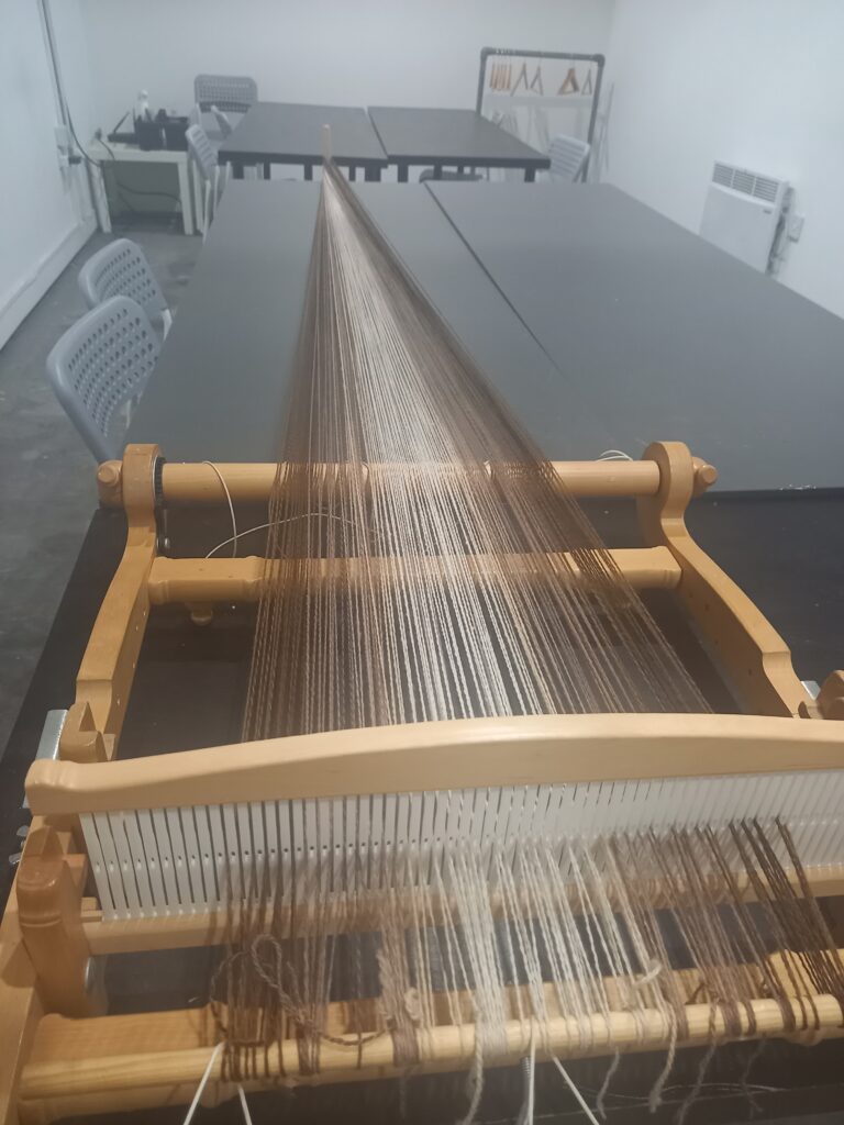 Diamonf Twill Scarf Warp